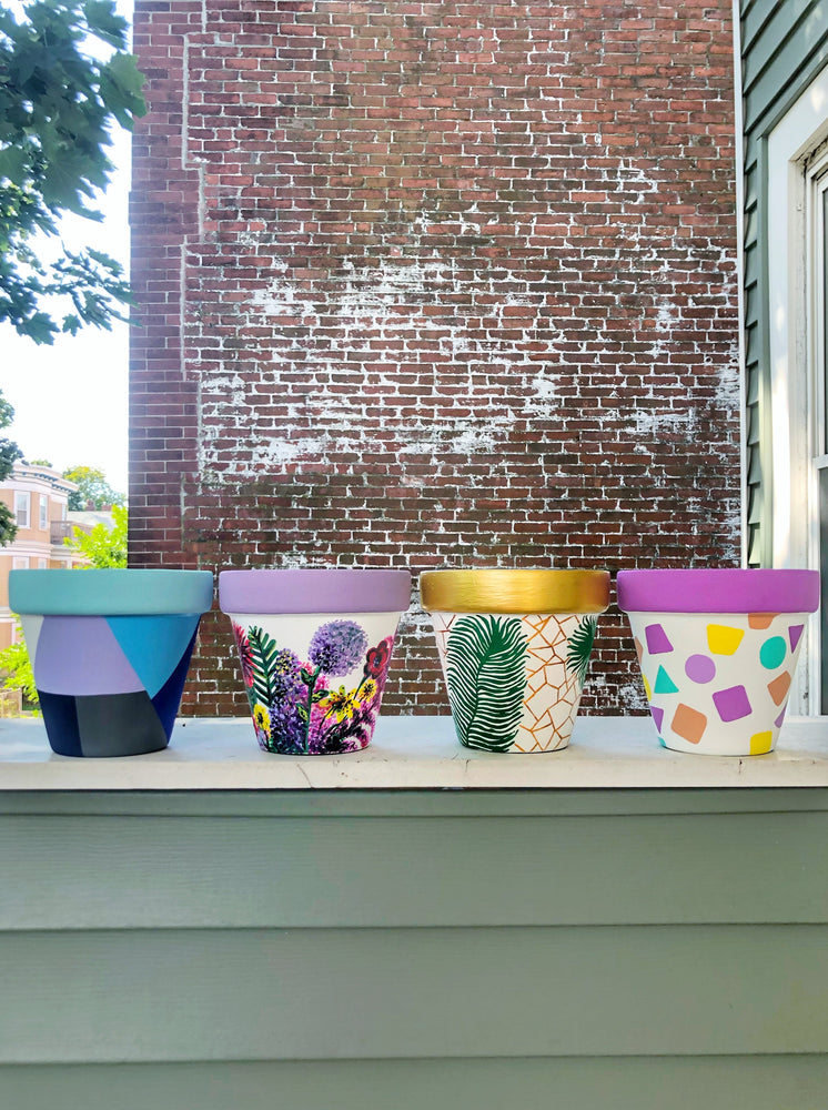 The Blank Canvas Company's hand painted "Blue & Gray Geometric" terracotta planter is a mix of modern chic + funky fresh. These cool tones will bring a sense of calm to your space.